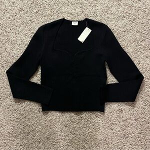 Abercrombie & Fitch Sweetheart Neckline Knit Long Sleeve